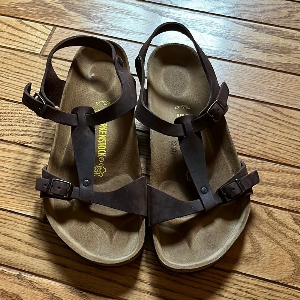 Birkenstock sandals. Size 42. Women’s 11. Men’s 9.
